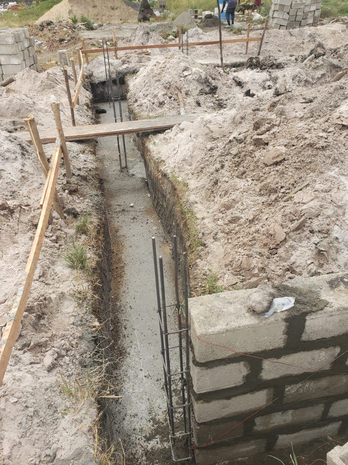 Perimeter Block Wall Construction — view 10